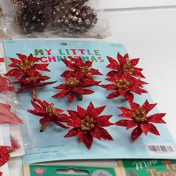 Lot of Metallic Christmas Package Wrapping Mini Decorations Bows Bulbs Ornaments - Picture 7 of 8